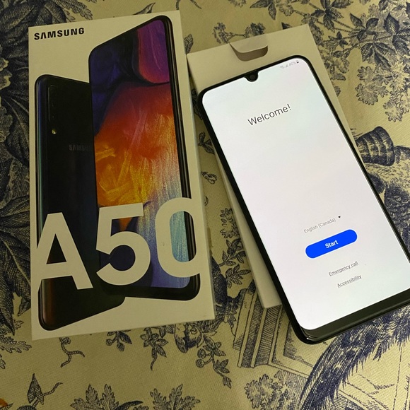 Smartphone Samsung A50 - Picture 2 of 4